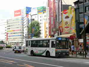 カラーLED都内上陸
